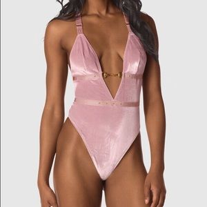 La senza purple velvet unlined bodysuit lingerie